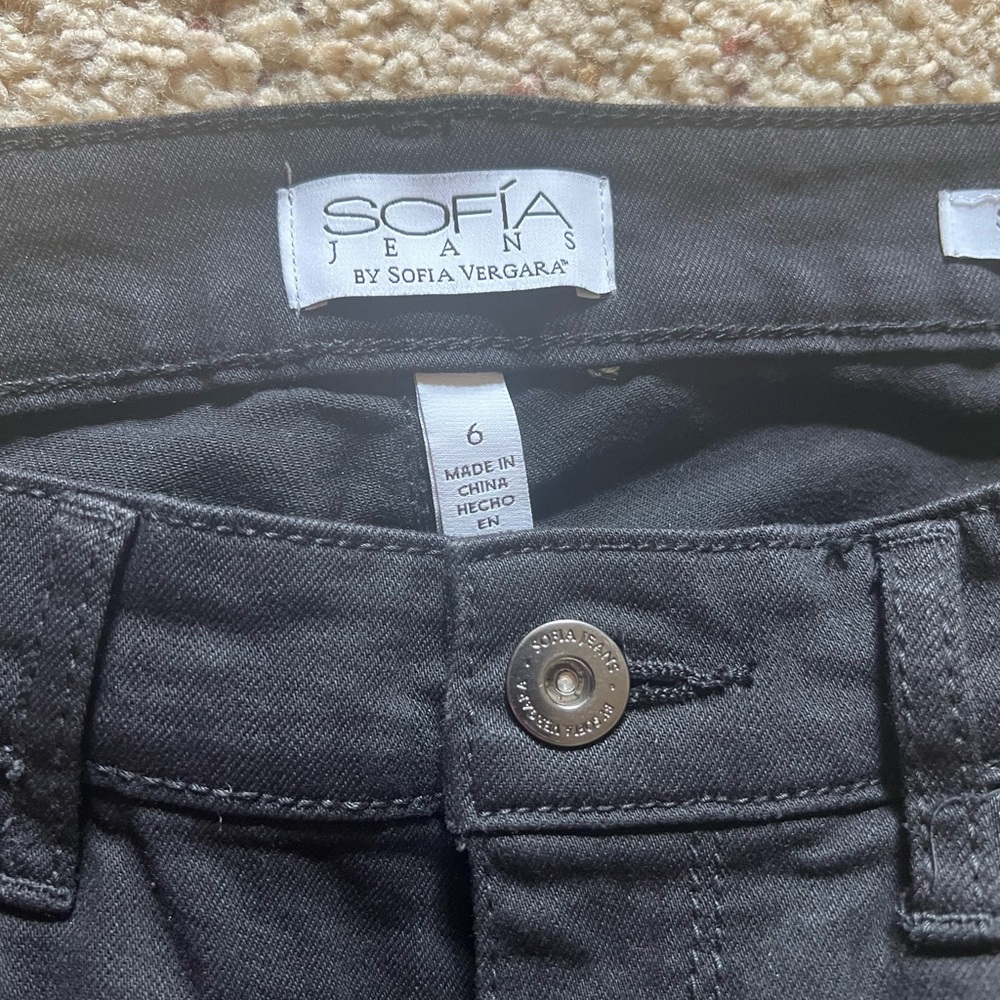 Sofia Vergara Pants - image 5